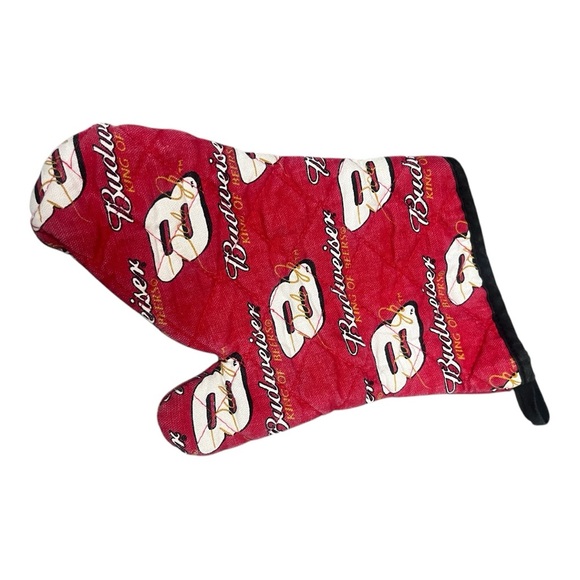 🤩Making room for new inventory-lowest offer set🚨 Men’s Budweiser bundle - Picture 4 of 6